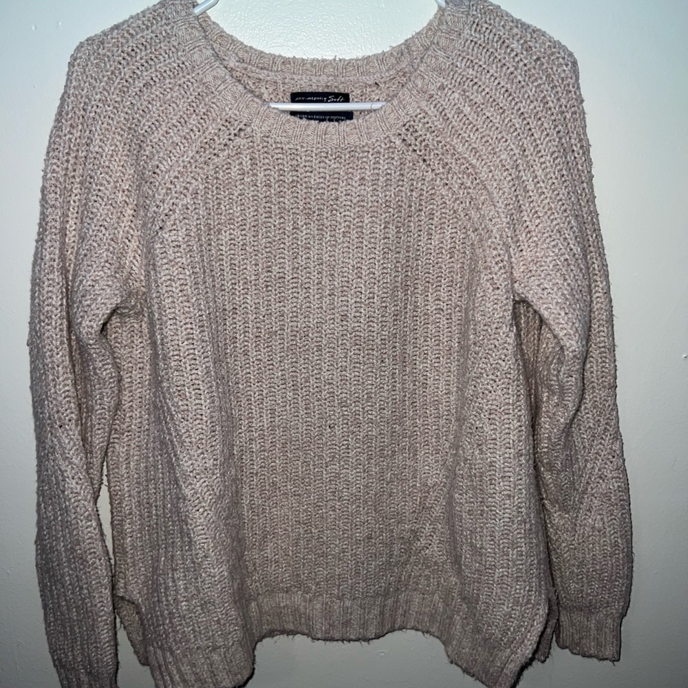 American eagle Ahh-Mazingly soft sweater